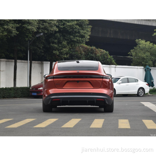 Marchio cinese Kraftfahrzeuge Nio ET5 Long Range New Energy Car in magazzino